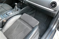 Audi A3 Sportback - 1.6 TDI Euro-5 ultra Edition Xenon, Led, Navi, Clima, Half Leer/Alcantara