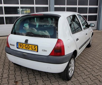 Renault Clio - 1.4 RT 5DRS - 1