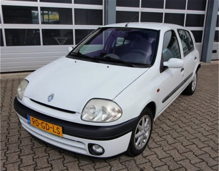 Renault Clio - 1.4 RT 5DRS - 1