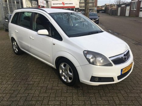 Opel Zafira - 1.8 Business / 7 PERSOONS / APK 2021 / NETTE STAAT / TREKHAAK / AIRCO - 1