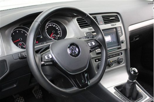Volkswagen Golf - 1.0 TSI 115PK Comfortline / Navi Pro / Xenon / Camera / Sportstoelen - 1