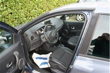 Renault Clio - 1.6 16V DYNCOM AUT E4