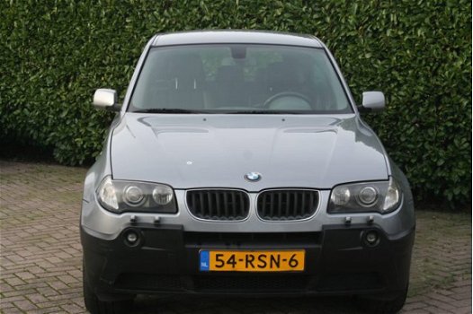 BMW X3 - 2.5 I AUT - 1