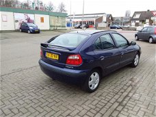 Renault Mégane - 1.6-16V Dynamique