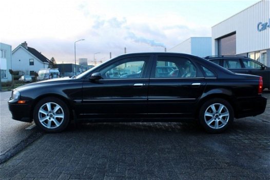 Volvo S80 - 2.4 D5 Sapphire Autom. + Leder + Ecc + Pdc + Lmv + St. Verw + T - 1