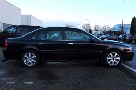 Volvo S80 - 2.4 D5 Sapphire Autom. + Leder + Ecc + Pdc + Lmv + St. Verw + T - 1