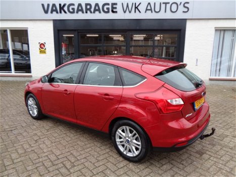 Ford Focus - 1.6 TI-VCT Titanium / Navigatie / - 1