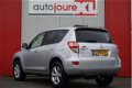 Toyota RAV4 - 2.2 D-4D Executive Business VAN - 1 - Thumbnail