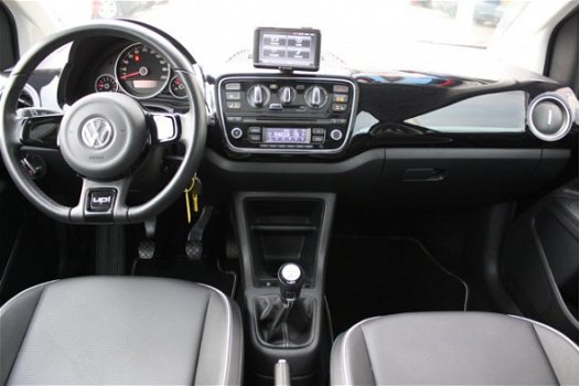 Volkswagen Up! - Black Up 3drs. Leder | Navigatie| LMV | Panoramadak | 59d.km - 1