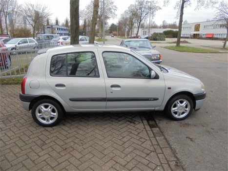 Renault Clio - 1.4 RT - 1