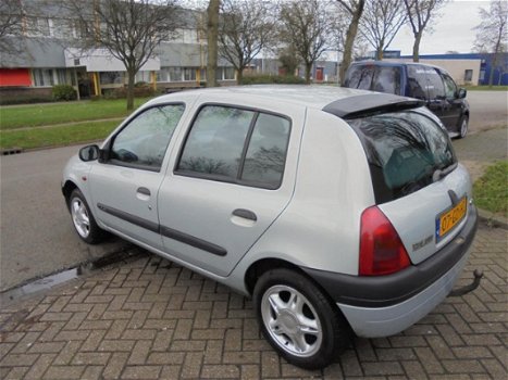 Renault Clio - 1.4 RT - 1