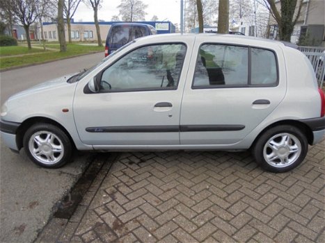 Renault Clio - 1.4 RT - 1