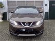 Nissan Qashqai - 1.6 Tekna 163 PK, Trekhaak, Navigatie, etc, etc - 1 - Thumbnail