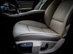 BMW 5-serie Touring - 523i Executive + Leder / Groot Navigatie / - 1 - Thumbnail