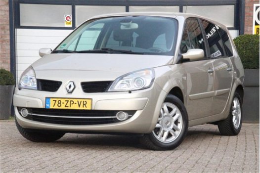 Renault Grand Scénic - 2.0-16V ZEER NETTE AUTO - 1