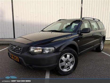 Volvo XC70 - 2.4 D5 AUTOMAAT| LEER| CLIMA| CRUISE| - 1