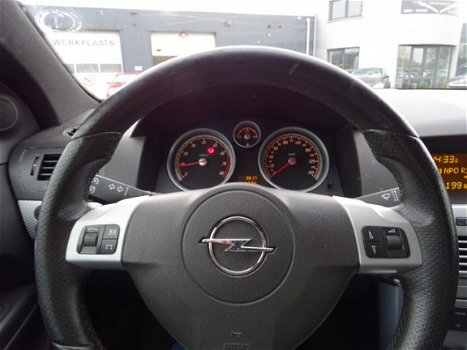 Opel Astra GTC - 1.8 Sport - 1