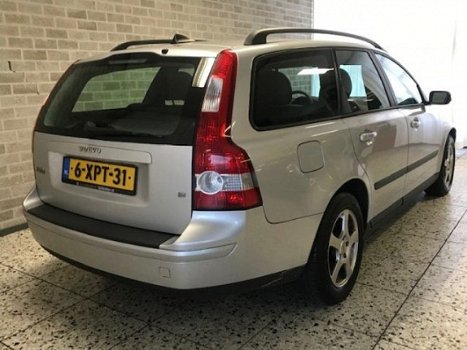 Volvo V50 - 1.8 Cruise/ECC/Radio CD/LM-velgen - 1