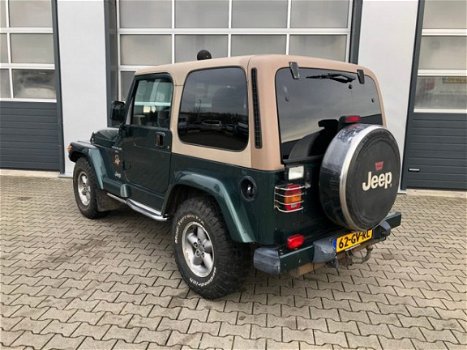 Jeep Wrangler - 4.0i Hardtop Sahara - 1