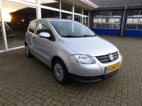 Volkswagen Fox - 1.2 3 Drs 40 KW Trendline, Airco, CPV - 1