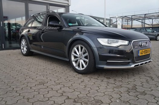 Audi A6 Allroad - 3.0 TDI quattro Pro Line Plus Leer Xenon Luchtvering Navi Duurste Uitvoering - 1