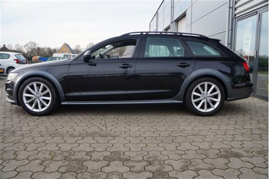 Audi A6 Allroad - 3.0 TDI quattro Pro Line Plus Leer Xenon Luchtvering Navi Duurste Uitvoering - 1