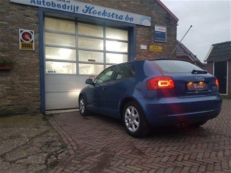 Audi A3 - 2.0 TDI Attraction Pro Line Xenon + LED verlichting - 1