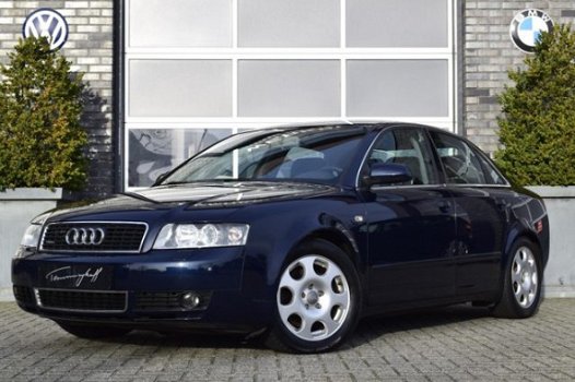 Audi A4 - 3.0 5V QUATTRO AUT. ORG. NL. LEDER XENON NAVI YOUNGTIMER - 1