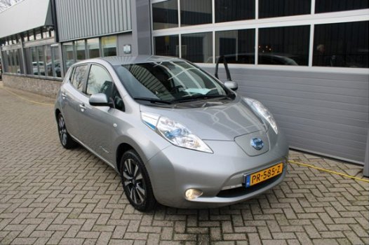 Nissan LEAF - Tekna 30 kWh 1e Eig Solar Panel Navi Leer Camera - 1