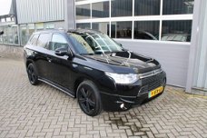 Mitsubishi Outlander - 2.0 PHEV Business Edition 1e Eig Navigatie Half Leer 18 Inch Prijs is Ex Btw