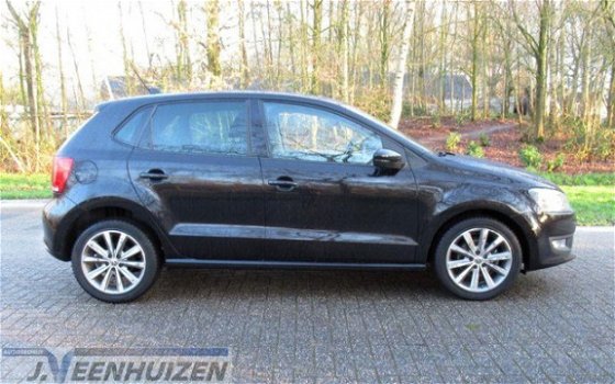 Volkswagen Polo - 1.6 TDI BlueMotion Highline Bj '11 NAVI Nette auto - 1