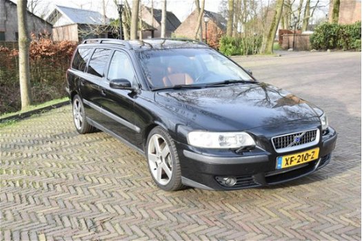 Volvo V70 - 2.5 R Geartronic - 1