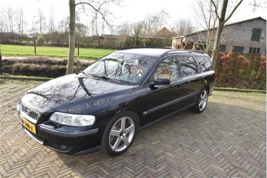 Volvo V70 - 2.5 R Geartronic - 1