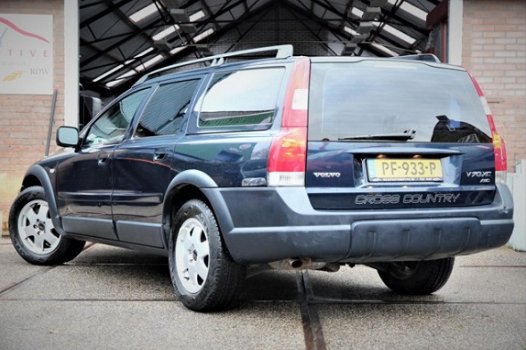 Volvo XC70 - 2.5 T Comfort Line 224dkm|Automaat|7-2001|Youngtimer - 1