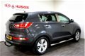 Kia Sportage - 2.0 X-ecutive Plus Pack First Edition Panorama schuif/kanteldak, Trekhaak, LM Velgen, - 1 - Thumbnail