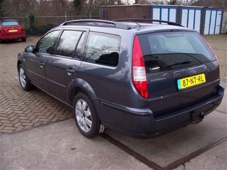 Ford Mondeo Wagon - 2.0-16V First Edition - 1
