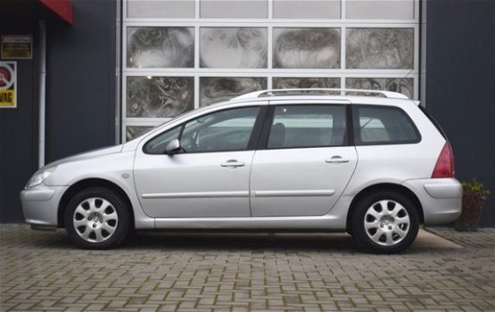 Peugeot 307 SW - 1.6 16V Premium Clima/Cruise/Panoramadak - 1