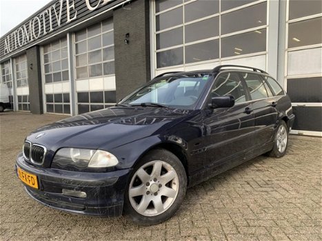 BMW 3-serie Touring - 320i Executive NWE APK NAP Youngtimer - 1