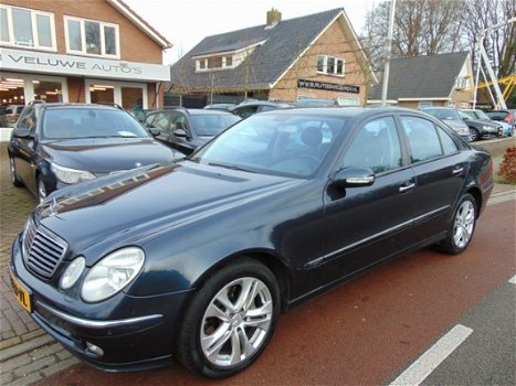 Mercedes-Benz E-klasse - 320 CDI Avantgarde Dealer Onderhouden Clima / Navi / Dvd / Leder / Xenon / - 1