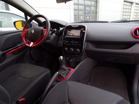Renault Clio - 0.9 TCe 90pk Expression | Zwarte velgen | Navigatie | Bluetooth en USB - 1