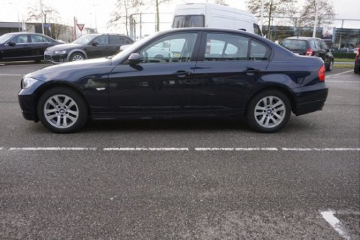 BMW 3-serie - 318i Business Line 1 Eigenaar Unieke KM stand 67.367 - 1