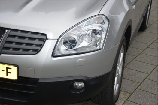 Nissan Qashqai - 1.6 Visia Panorama-dak I Airco I PDC I Sport velgen I Dealer onderhouden - 1