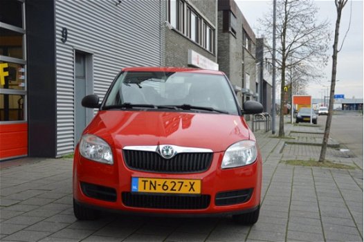 Skoda Fabia - 1.2 Classic 5Drs I 81.700 KM I Dealer onderhouden I APK - 1