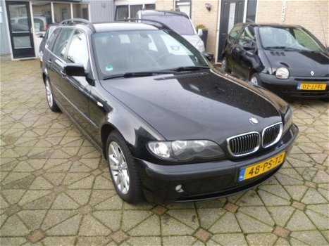 BMW 3-serie Touring - 318d Special Edition - 1