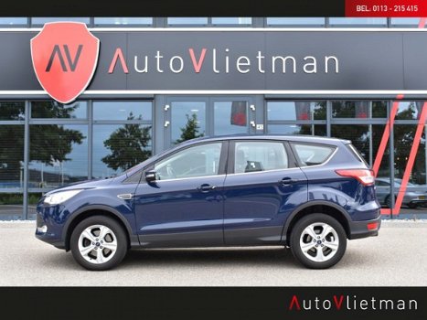 Ford Kuga - 1.5 Titanium 4WD || 1850 kilo trekgewicht || Trekhaak || Cruise control || Airco - 1