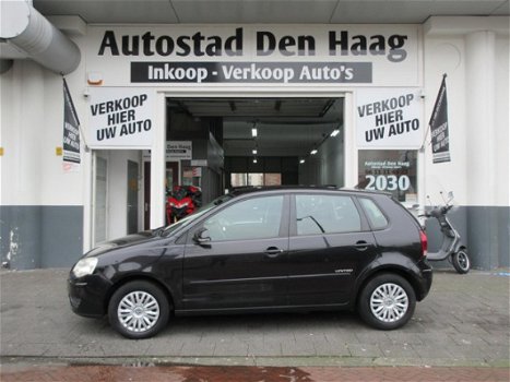 Volkswagen Polo - 1.4-16V Optive 5 Deurs Airco - 1