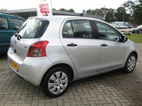 Toyota Yaris - 1.3 VVTi Terra APK-30-09-2020'-TOP-STAAT - 1