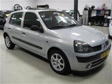 Renault Clio - 1.2-16V Expression Quickshift 5 A.P.K.-02-2021'