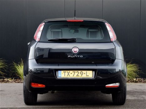 Fiat Punto Evo - 1.2 Dynamic 5 Deurs | Airco | Parkeersensoren | Radio/CD | RIJKLAAR PRIJS - 1