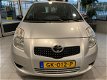 Toyota Yaris - 1.0 VVTi Spirit - 1 - Thumbnail